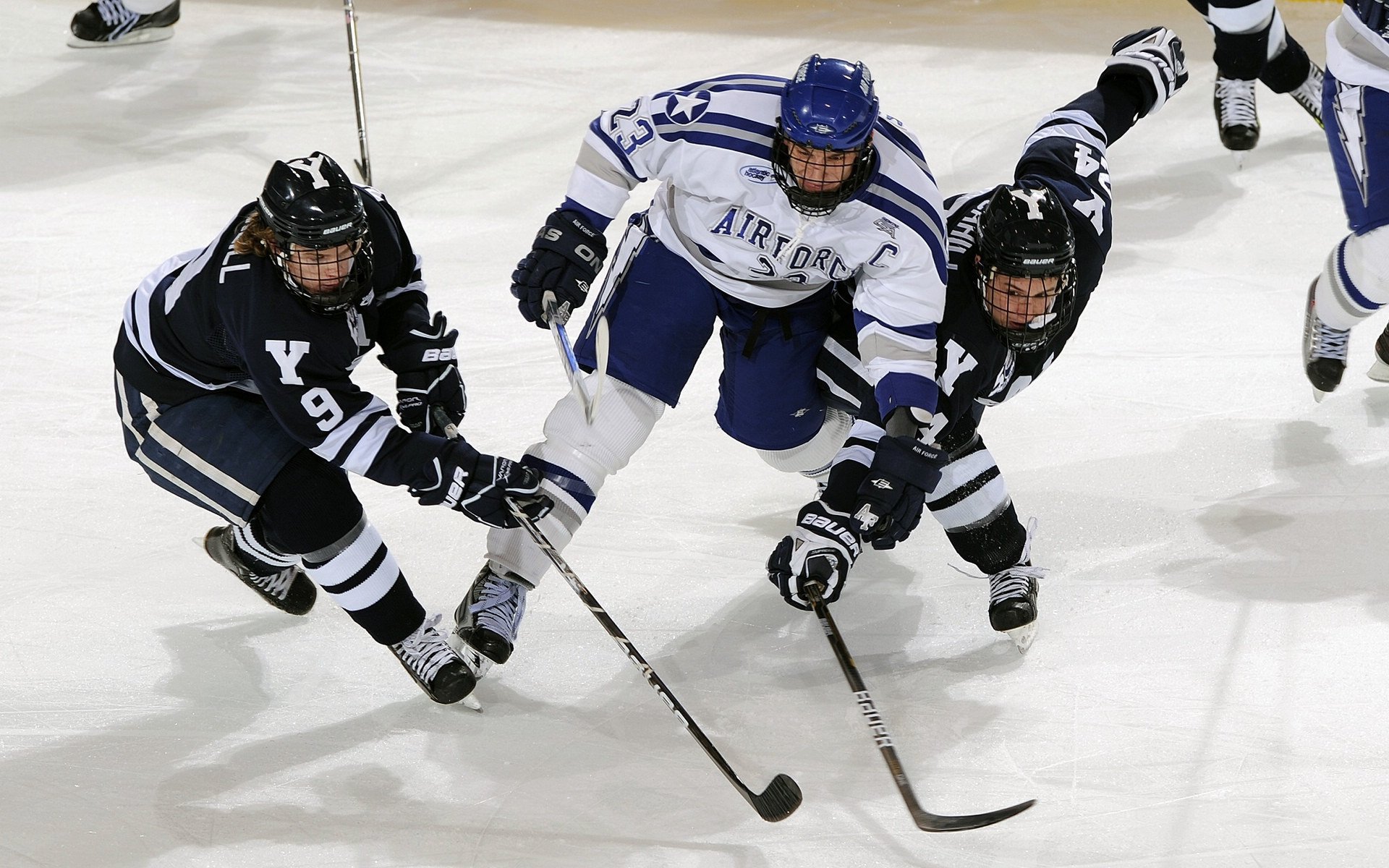 北欧童话与西甲硝烟,芬兰提前终结悬念,切尔西的启示与西德比焦点战